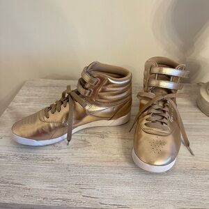 Rebook, size 8, bronze metallic sneaker.